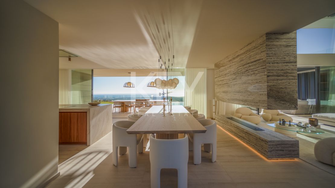 New modern villa ready to move in for sale in La Reserva, Sotogrande