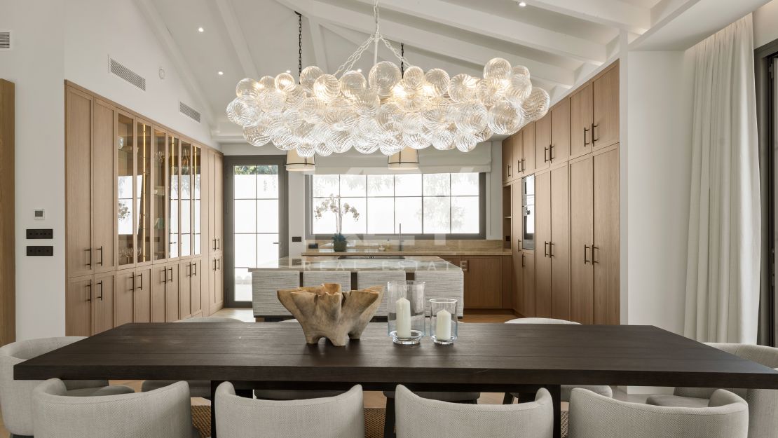 Luxury brand new 5-Bedroom Villa for Sale in Nagüeles, Marbella Golden Mile