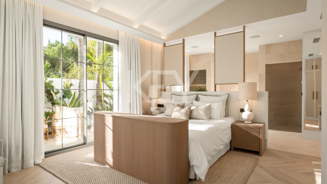 Luxury brand new 5-Bedroom Villa for Sale in Nagüeles, Marbella Golden Mile