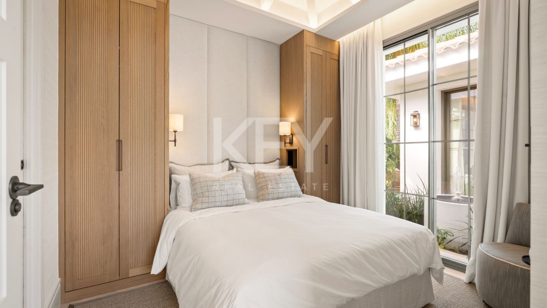 Luxury brand new 5-Bedroom Villa for Sale in Nagüeles, Marbella Golden Mile