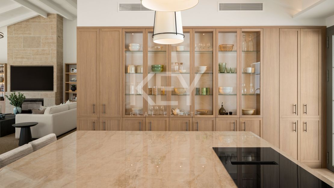 Luxury brand new 5-Bedroom Villa for Sale in Nagüeles, Marbella Golden Mile