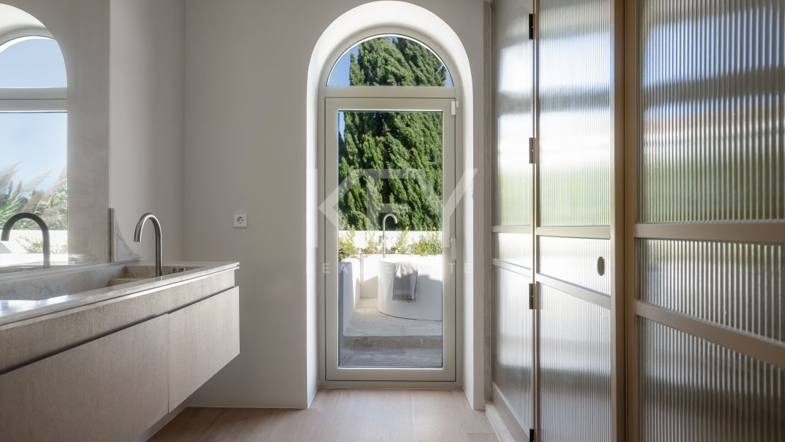 Mediterranean Villa in Nueva Andalucía, Marbella