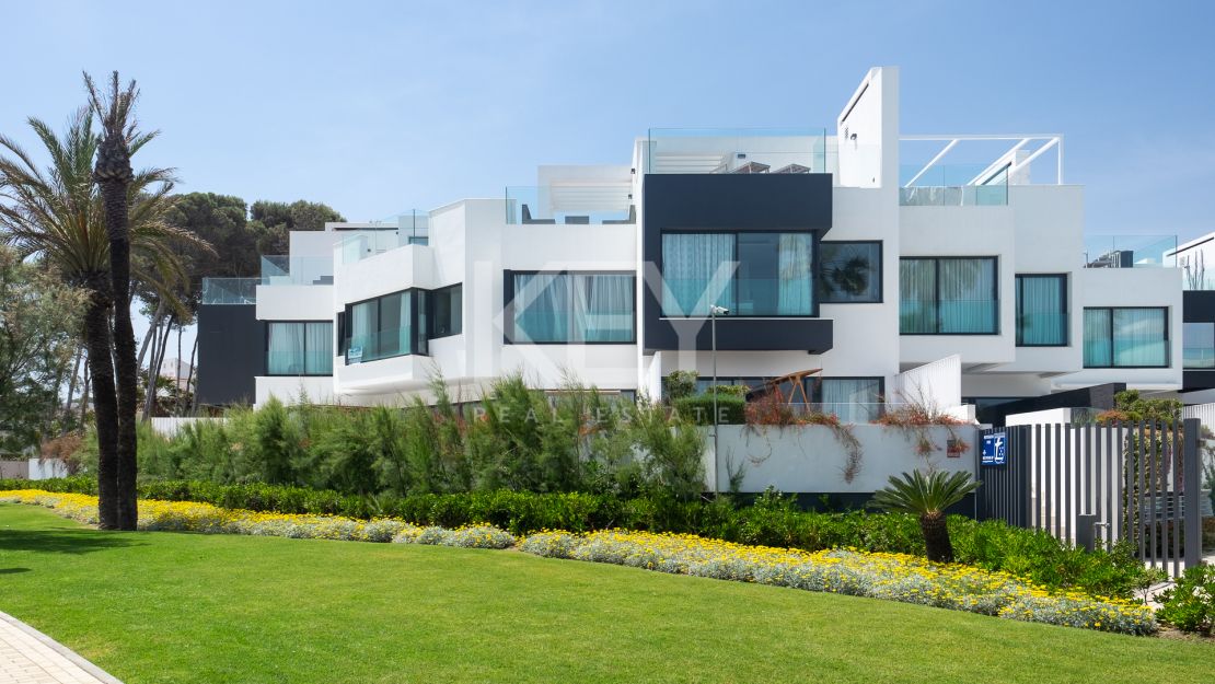 Luxury Beachfront Townhouse With Panoramic Sea Views, THE ISLAND, Estepona
