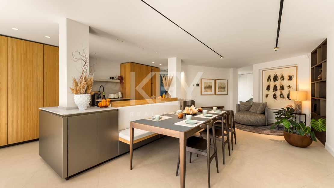 Elegante Villa Matilda a solo 100 metros de las mejores playas en La Reserva de Los Monteros, Marbella Este