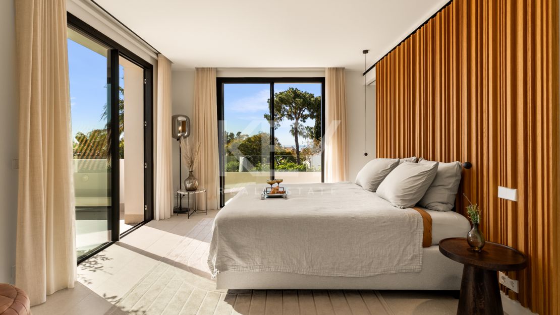 Elegante Villa Matilda a solo 100 metros de las mejores playas en La Reserva de Los Monteros, Marbella Este