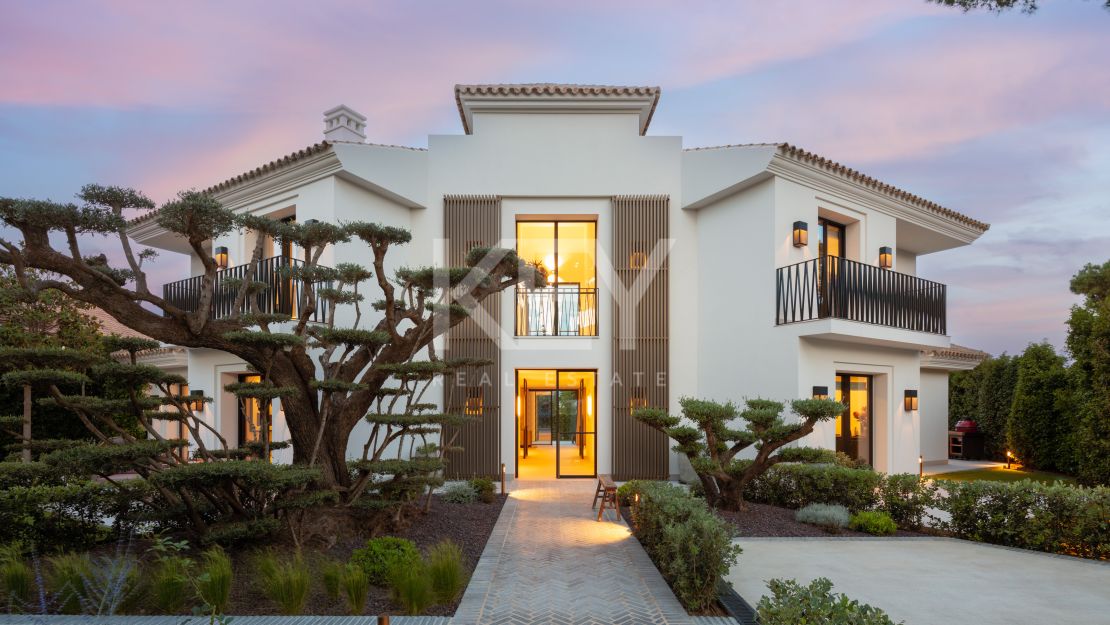 Elegante Villa Matilda a solo 100 metros de las mejores playas en La Reserva de Los Monteros, Marbella Este
