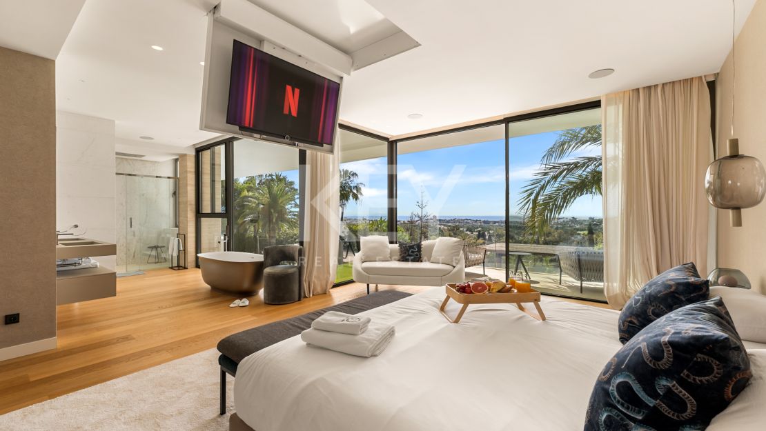 Villa Venere: Modern Villa for Rent in the Prestigious Location in La Cerquilla, Nueva Andalucia, Marbella