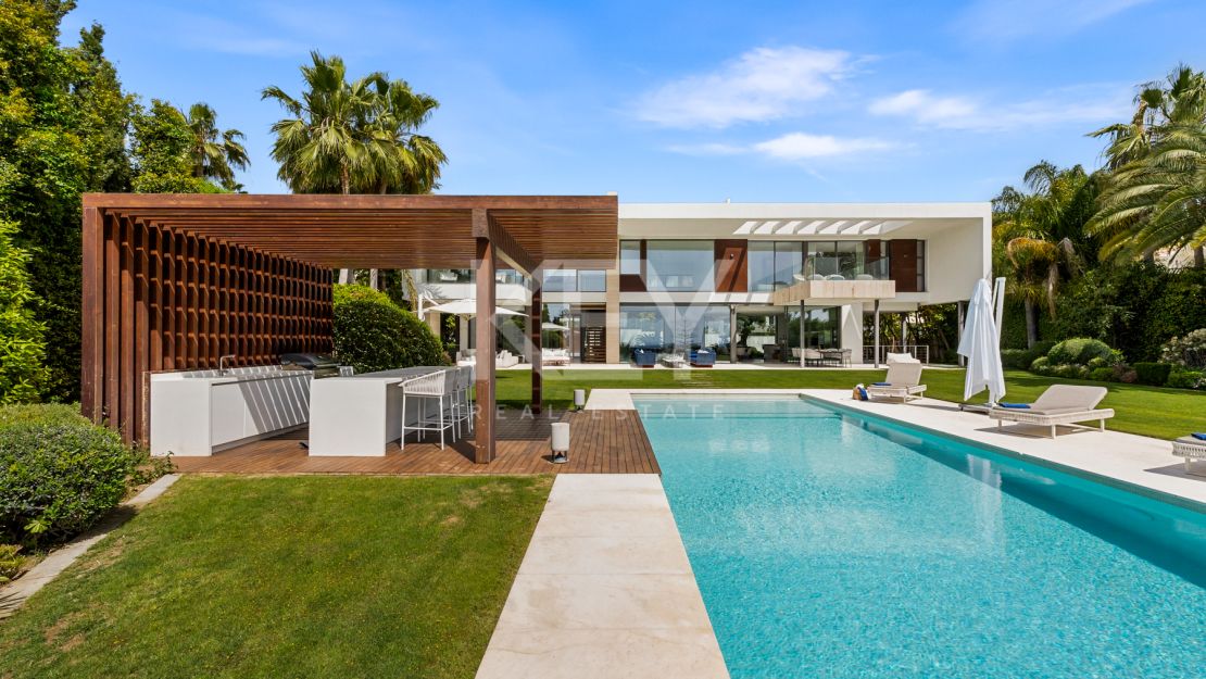 Villa Venere: Modern Villa for Rent in the Prestigious Location in La Cerquilla, Nueva Andalucia, Marbella