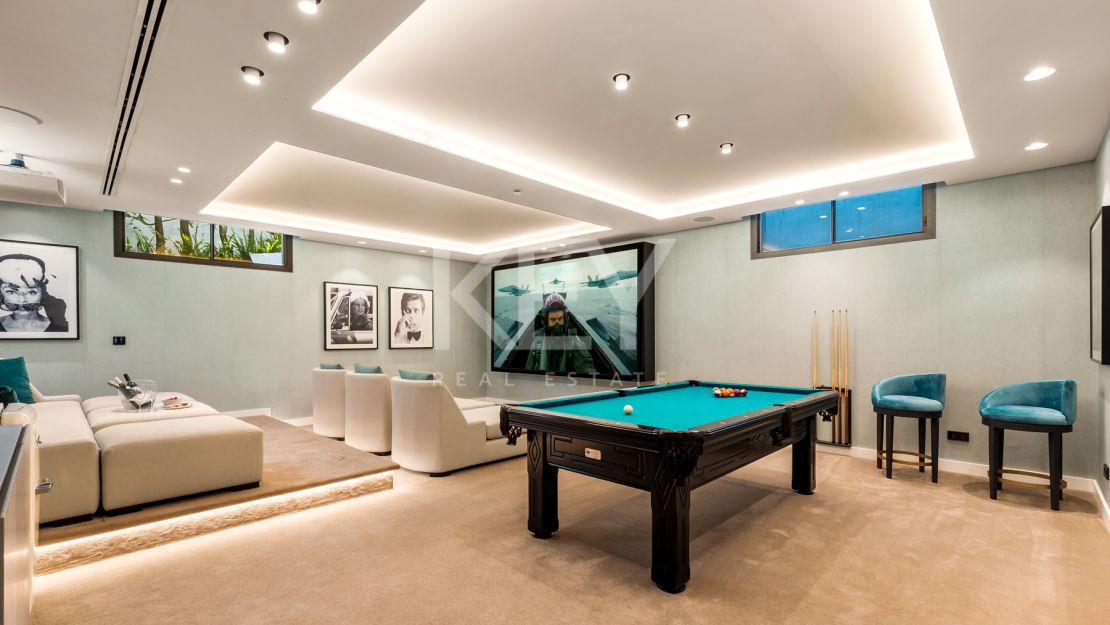 Villa Venere: Modern Villa for Rent in the Prestigious Location in La Cerquilla, Nueva Andalucia, Marbella