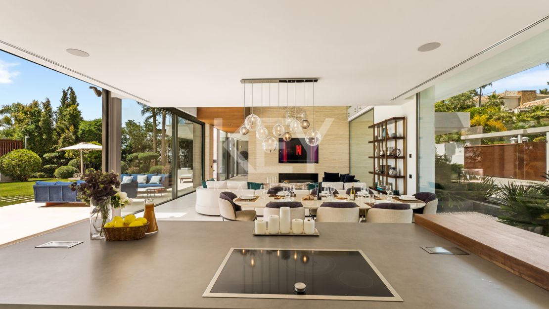 Villa Venere: Modern Villa for Rent in the Prestigious Location in La Cerquilla, Nueva Andalucia, Marbella
