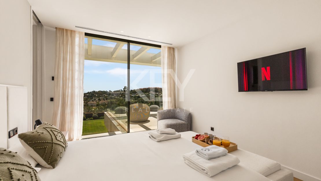 Villa Venere: Modern Villa for Rent in the Prestigious Location in La Cerquilla, Nueva Andalucia, Marbella