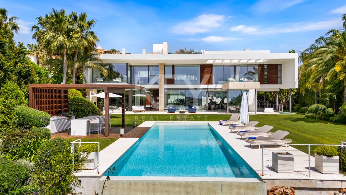 Villa Venere: Modern Villa for Rent in the Prestigious Location in La Cerquilla, Nueva Andalucia, Marbella