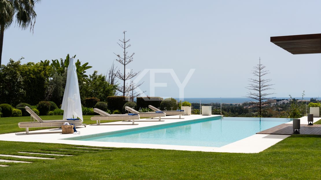 Villa Venere: Modern Villa for Rent in the Prestigious Location in La Cerquilla, Nueva Andalucia, Marbella