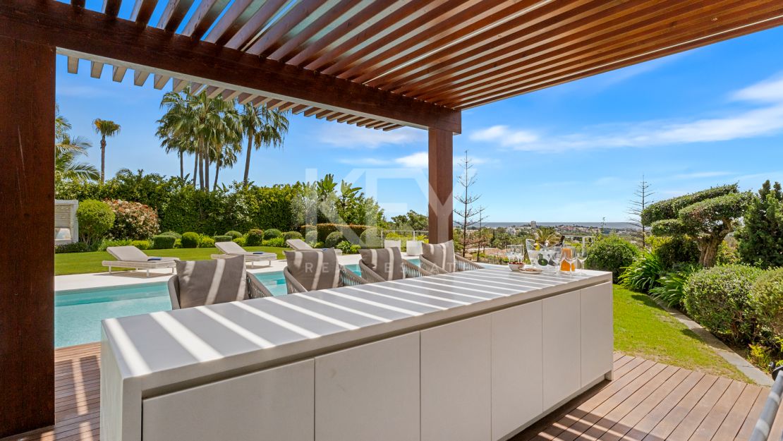 Villa Venere: Modern Villa for Rent in the Prestigious Location in La Cerquilla, Nueva Andalucia, Marbella