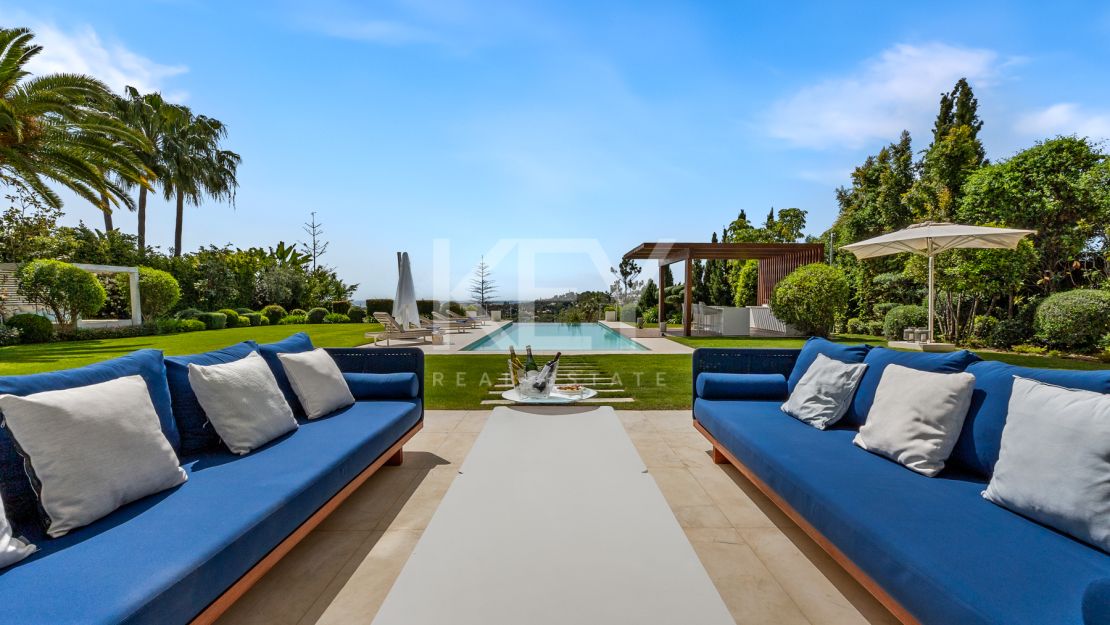 Villa Venere: Modern Villa for Rent in the Prestigious Location in La Cerquilla, Nueva Andalucia, Marbella