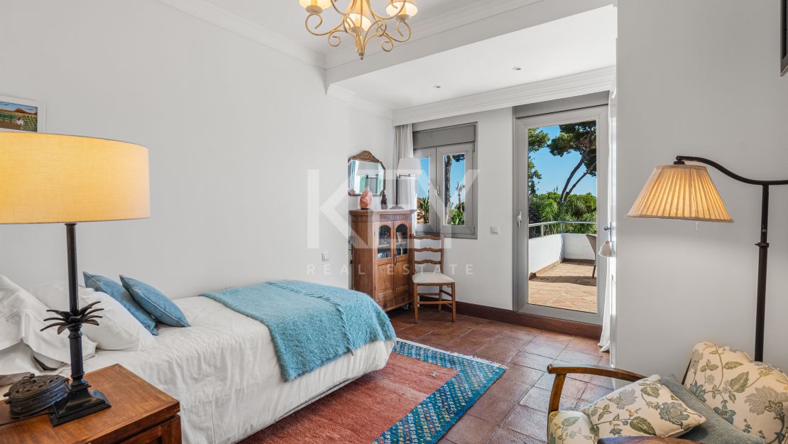 Five-Bedroom Beachside Villa for Sale in Los Monteros Playa, Marbella East