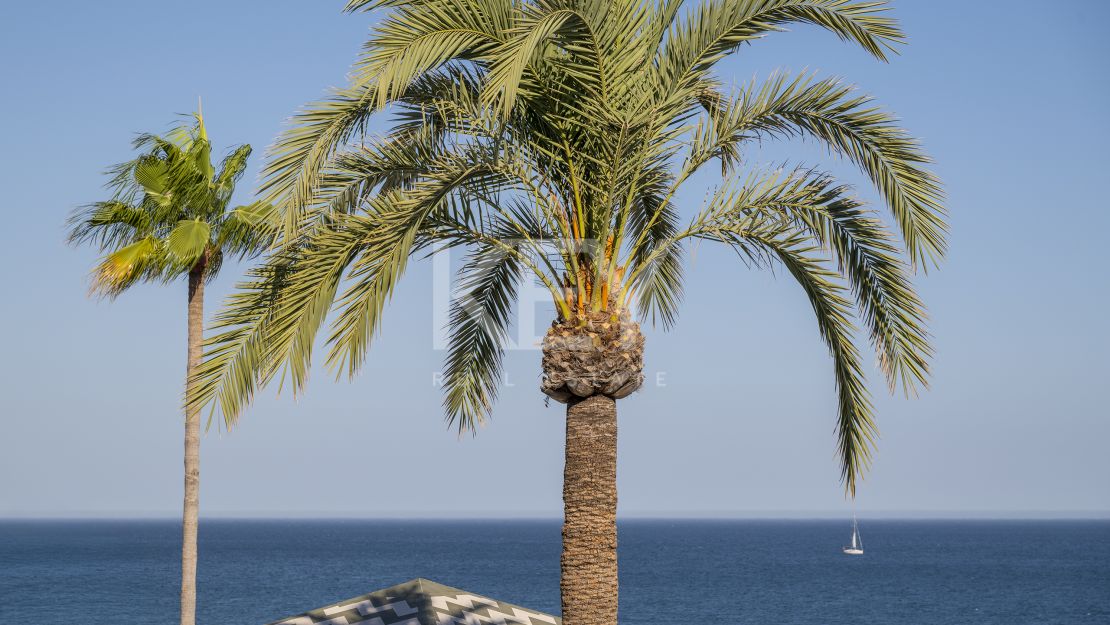 Penthouse with Sea Views for Sale in Estepona