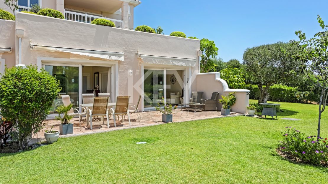 Elegant Garden Apartment Frontline to Los Flamingos Golf