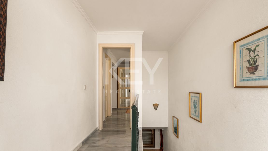 Duplex penthouse for sale in Guadalmina Baja, Marbella