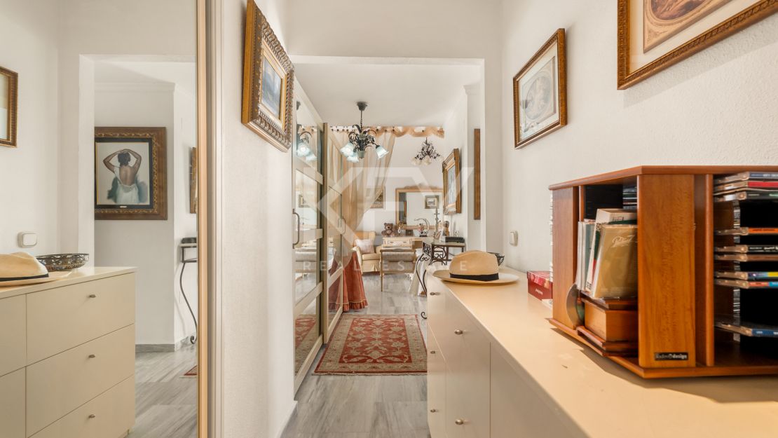 Duplex penthouse for sale in Guadalmina Baja, Marbella