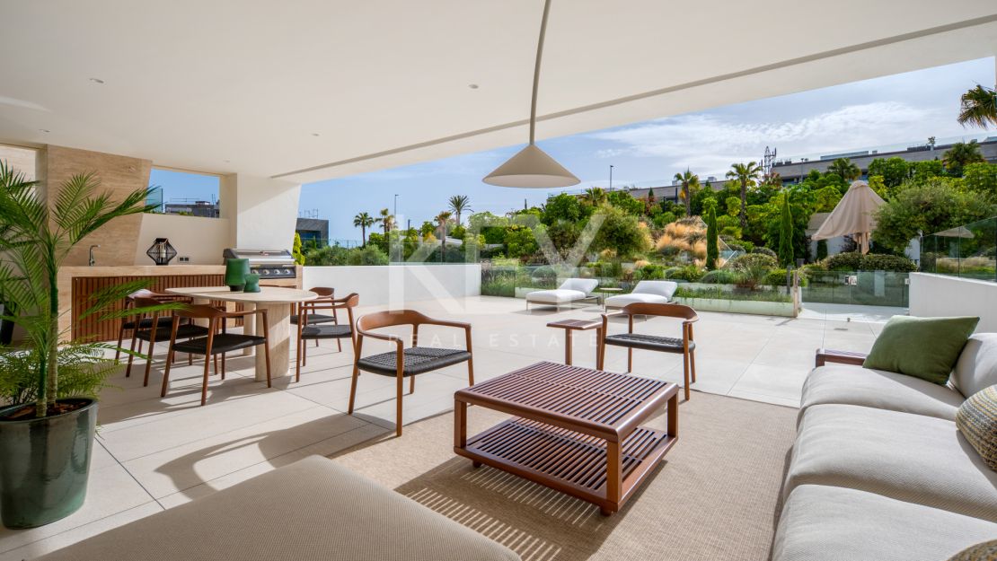 Luxury 4 Bedroom Duplex Apartment for Sale on Marbella Golden Mile