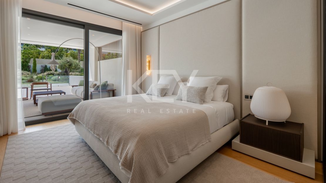 Luxury 4 Bedroom Duplex Apartment for Sale on Marbella Golden Mile