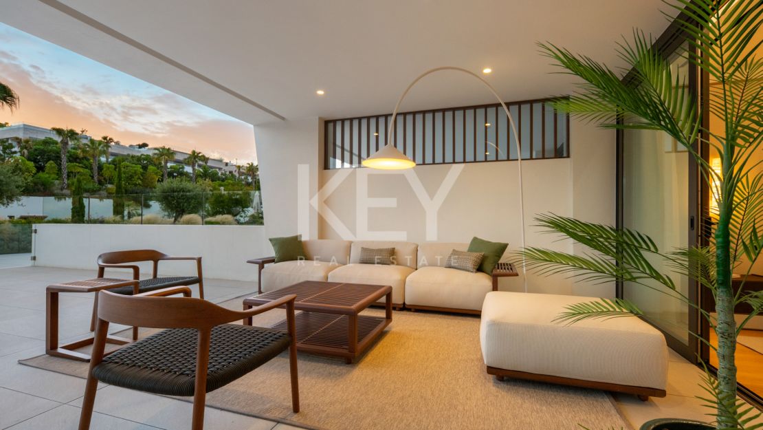 Luxury 4 Bedroom Duplex Apartment for Sale on Marbella Golden Mile