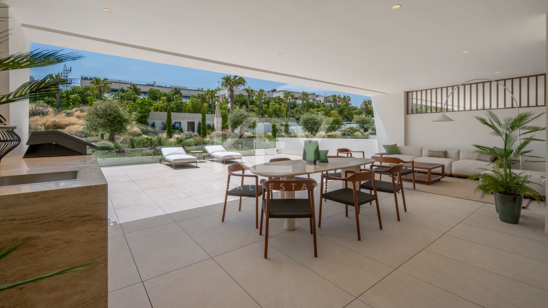 Luxury 4 Bedroom Duplex Apartment for Sale on Marbella Golden Mile