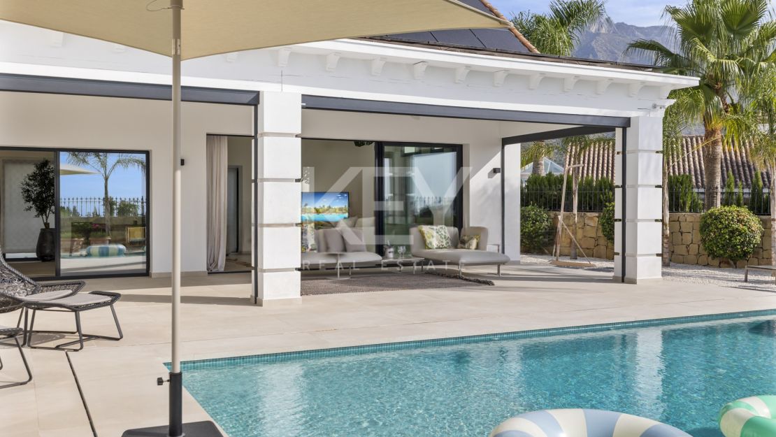 Contemporary villa on Marbella Golden Mile with sea views and private gated setting