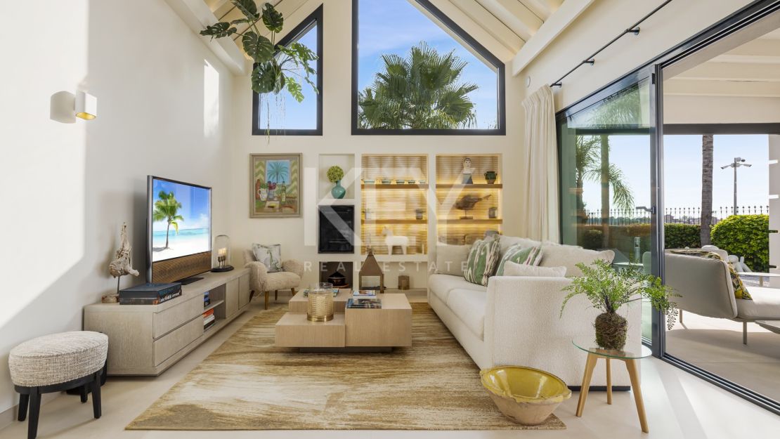 Contemporary villa on Marbella Golden Mile with sea views and private gated setting