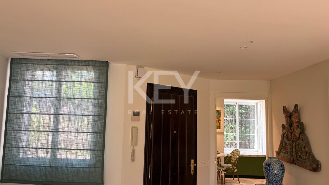 Elegant Townhouse for Sale close to golf, beaches and essential amenities in Guadalmina Alta, Marbella