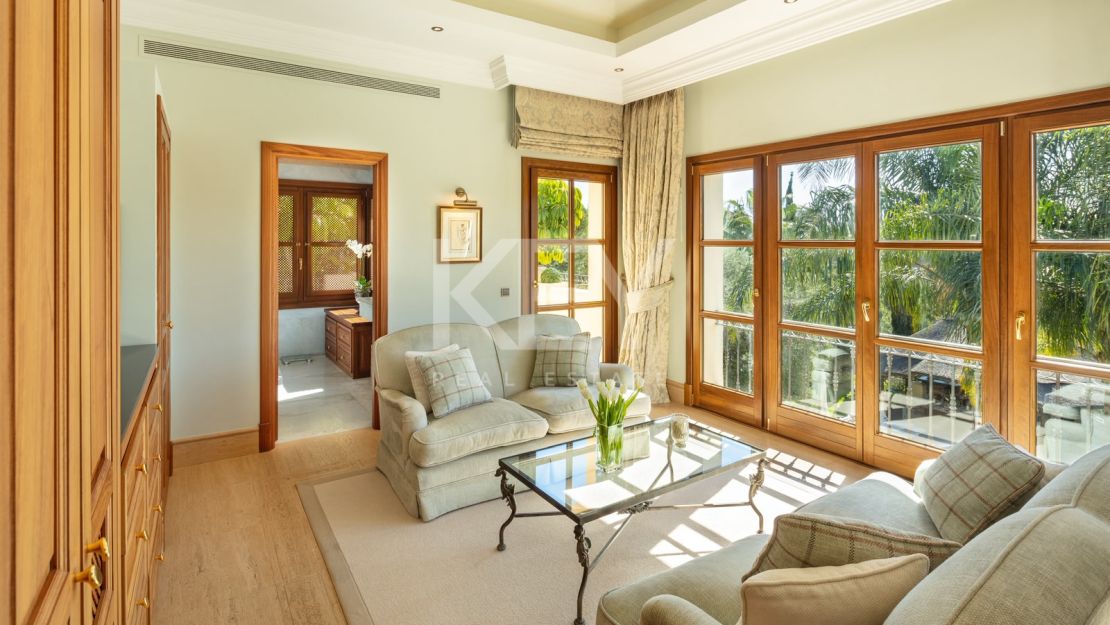 Villa Contemporánea de Lujo para alquiler vacacional en Las Lomas de Marbella Club
