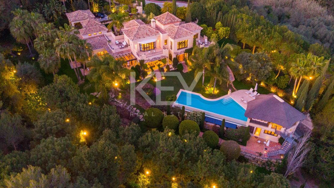 Villa Contemporánea de Lujo para alquiler vacacional en Las Lomas de Marbella Club