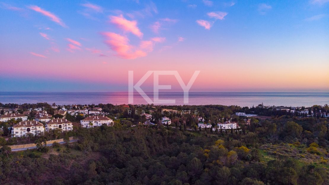 Villa Contemporánea de Lujo para alquiler vacacional en Las Lomas de Marbella Club