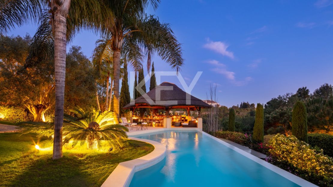 Villa Contemporánea de Lujo para alquiler vacacional en Las Lomas de Marbella Club