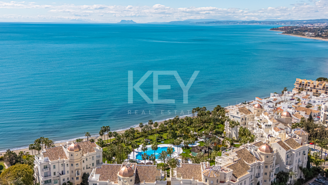 Frontline Beachfront Apartment for Sale in Estepona’s New Golden Mile