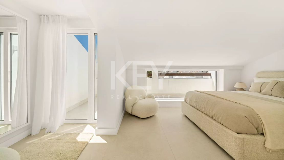 Luxury 5-bedroom Townhouse in Marbella Golden Mile