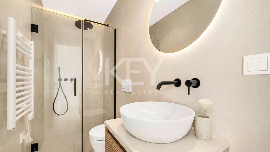 Luxury 5-bedroom Townhouse in Marbella Golden Mile