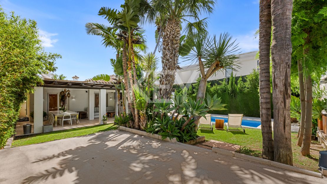 Villa De Lujo Para Vacaciones En Guadalmina Alta, Cerca De Puerto Banús