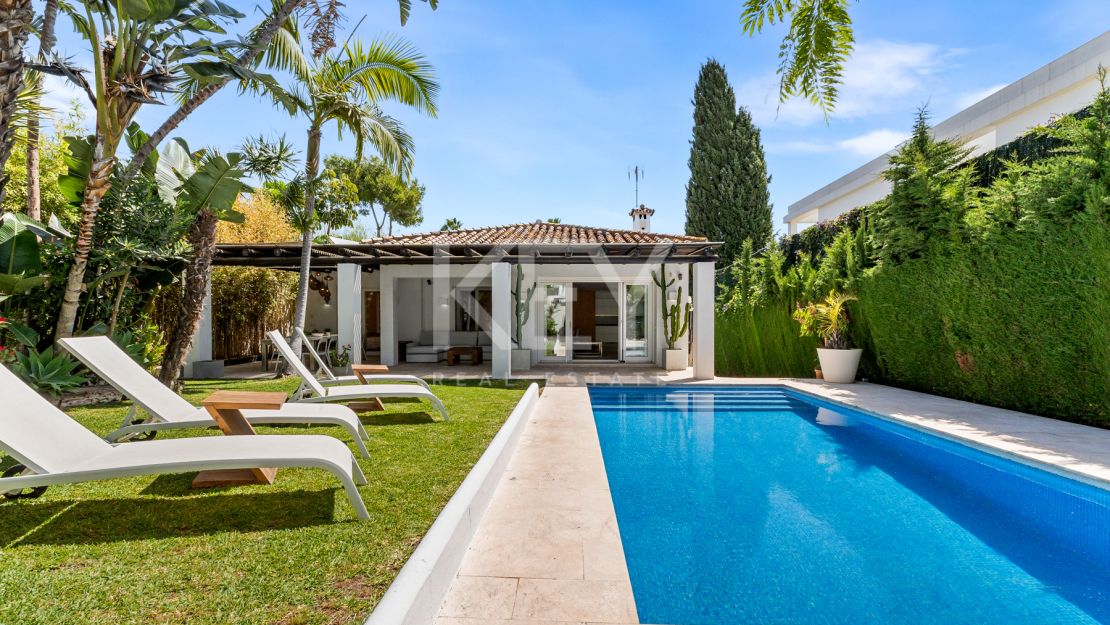 Villa De Lujo Para Vacaciones En Guadalmina Alta, Cerca De Puerto Banús