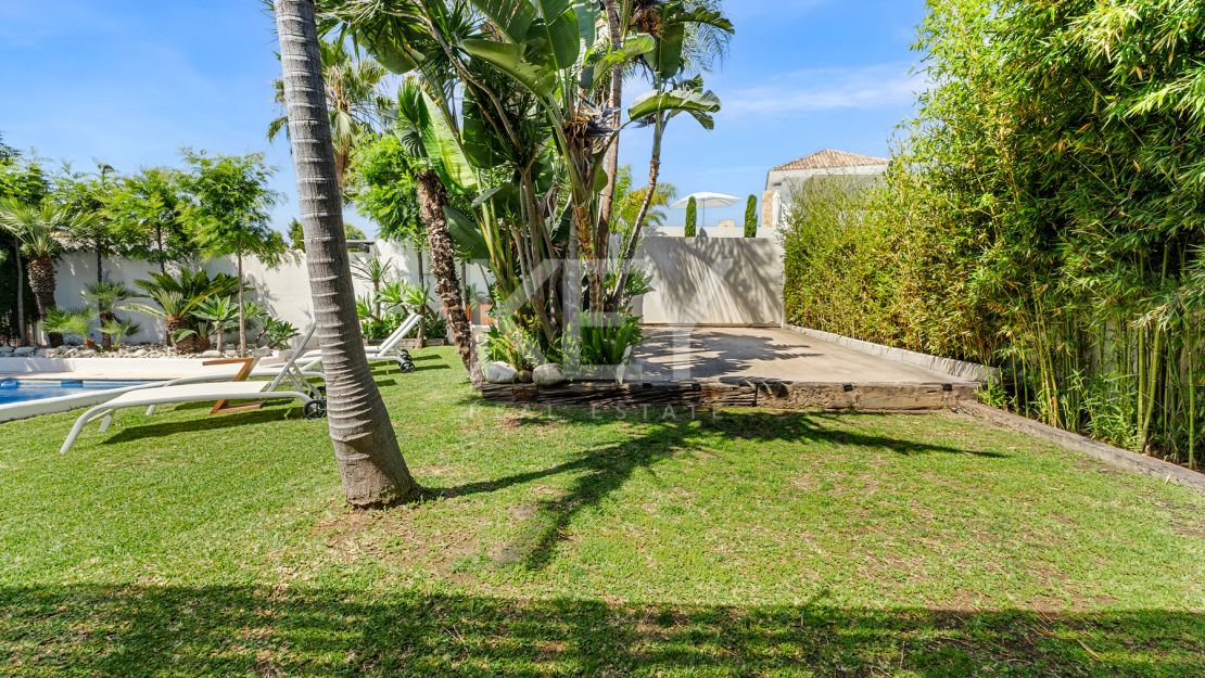 Villa De Lujo Para Vacaciones En Guadalmina Alta, Cerca De Puerto Banús