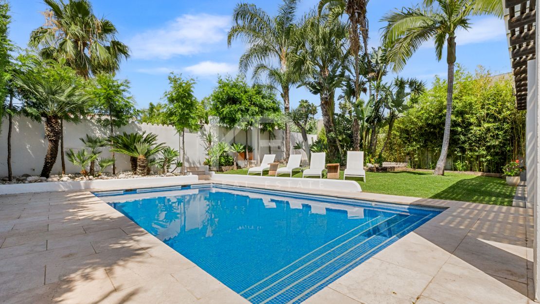 Villa De Lujo Para Vacaciones En Guadalmina Alta, Cerca De Puerto Banús