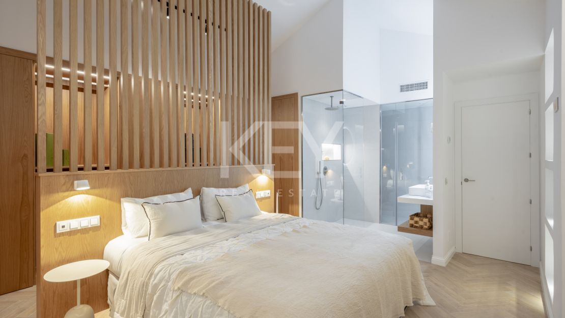 Duplex penthouse with panoramic sea views near Cancelada, New Golden Mile