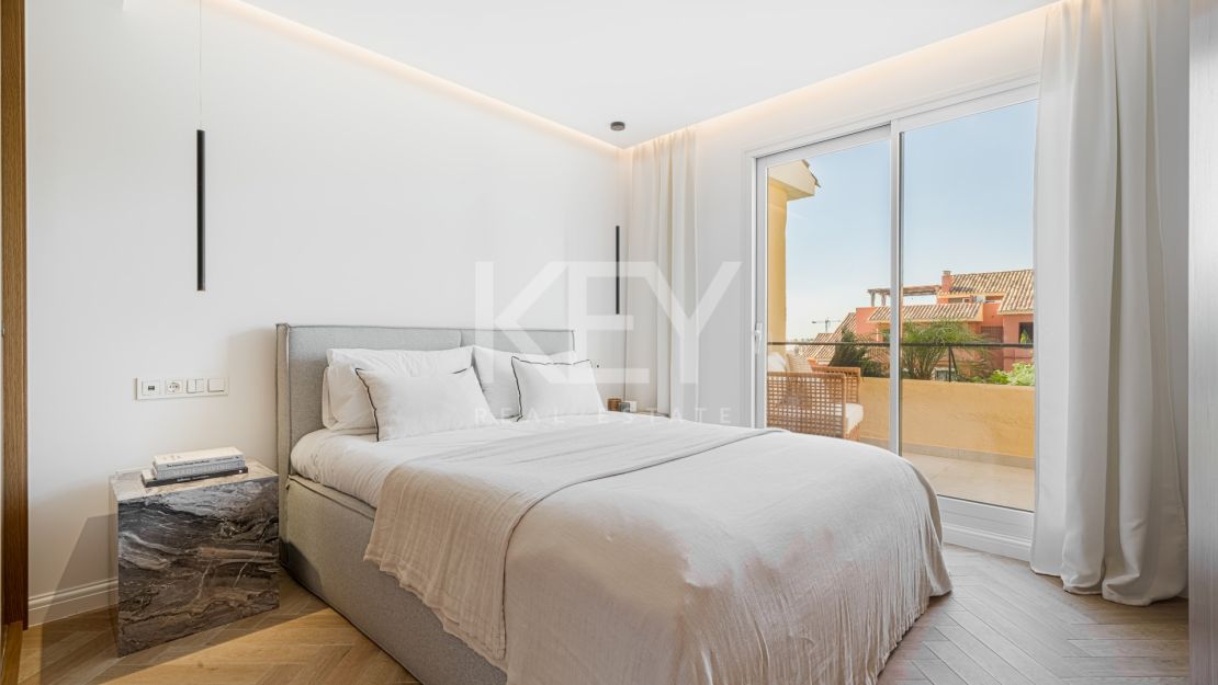 Duplex penthouse with panoramic sea views near Cancelada, New Golden Mile