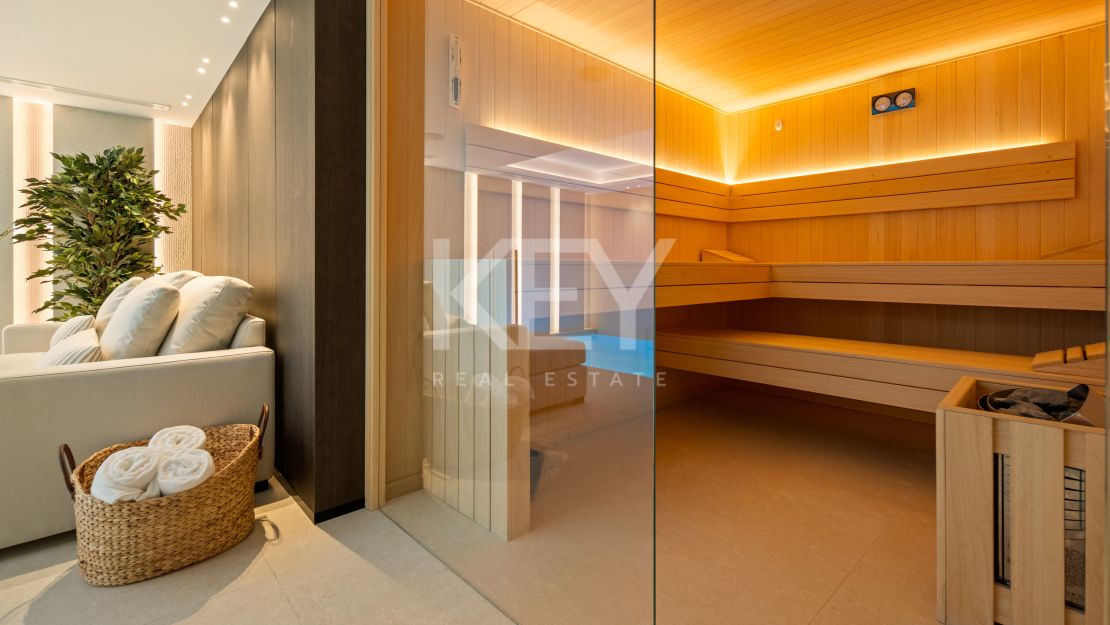 Luxury contemporary villa for sale in El Herrojo, Benahavís