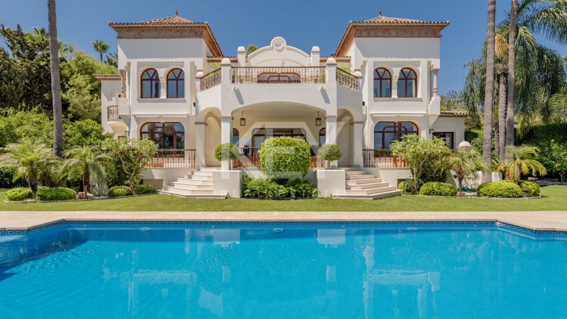Luxury Villa with Panoramic Sea Views, Private Pool and Secure Gated living  in Marbella Golden Mile