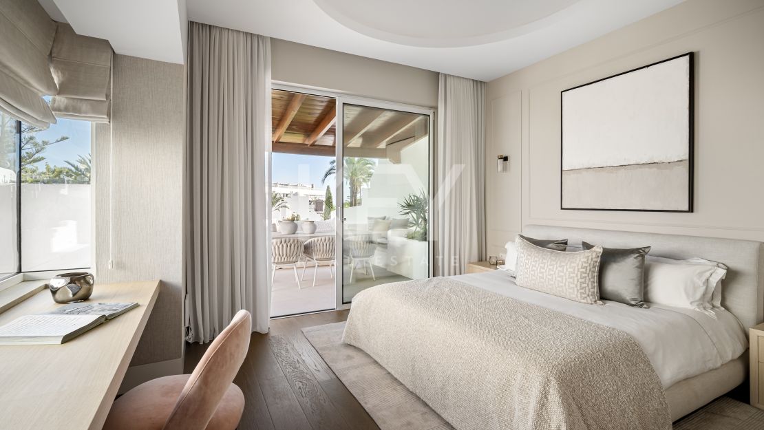 Frontline beach duplex penthouse on Marbella’s Golden Mile