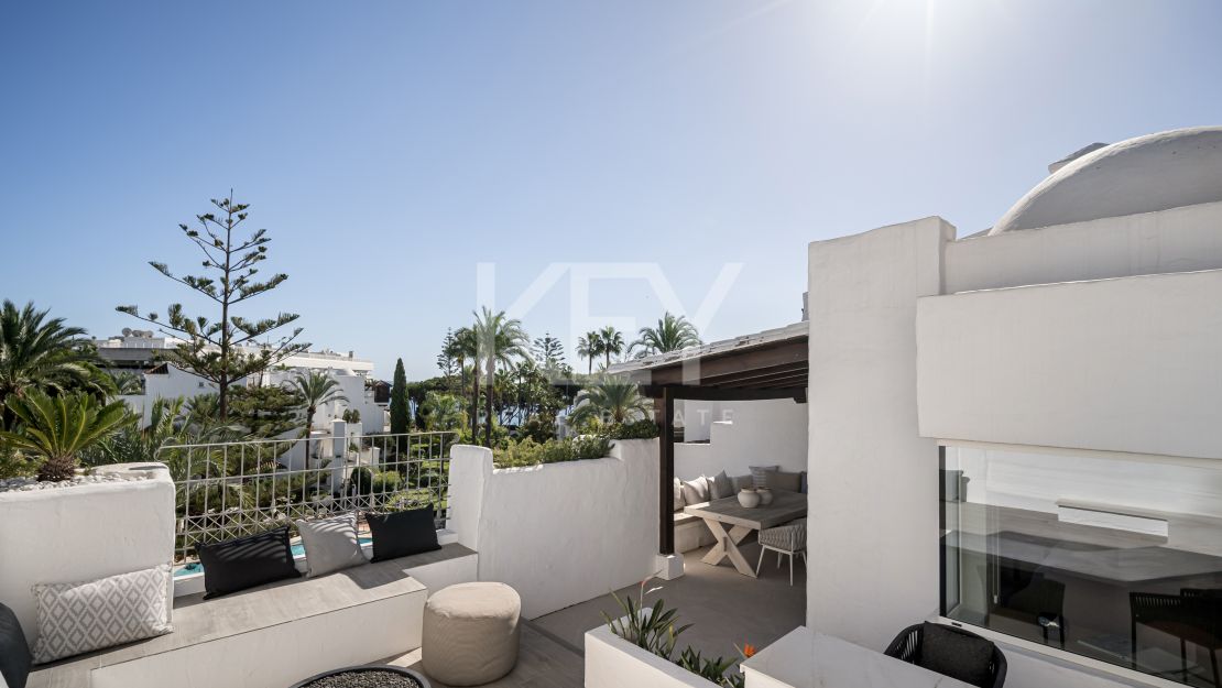 Frontline beach duplex penthouse on Marbella’s Golden Mile