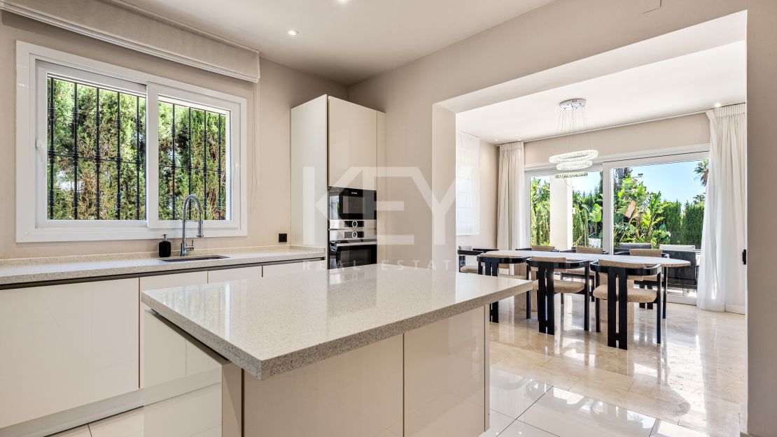 Luxury Villa for sale in Nueva Andalucía, Marbella’s Golf Valley