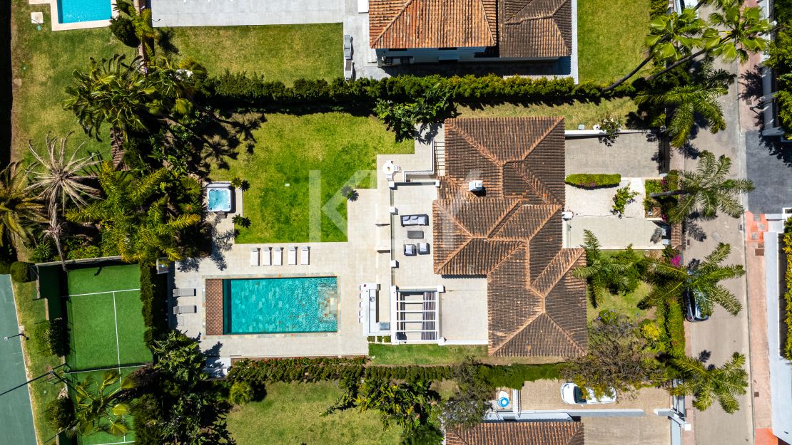 Luxury Villa for sale in Nueva Andalucía, Marbella’s Golf Valley